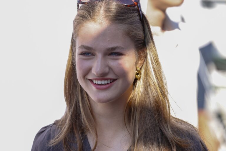 HG_6_L9_H_Lbo_AA_59_Qs_63847b5579