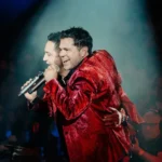 sorpresa-noche-presencia-parras-cantaron