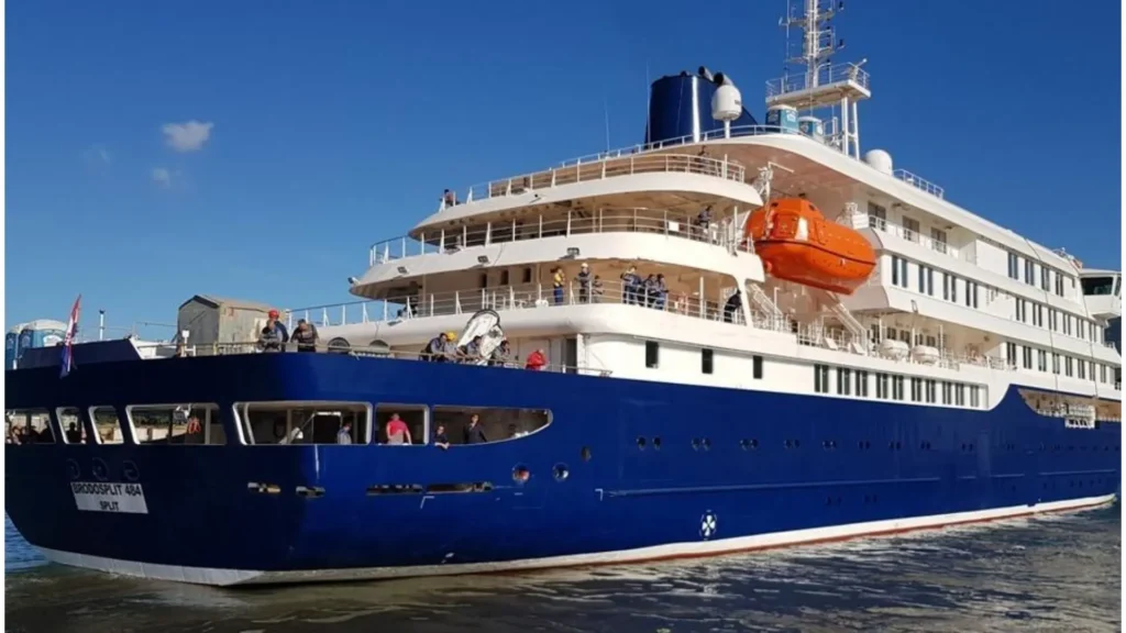 virus-mueren-crucero