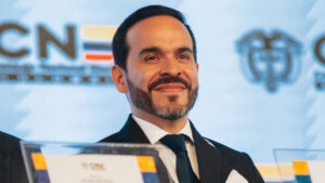 Abelardo de la Espriella rompe relaciones diplomáticas con Cuba y Nicaragua