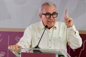 SRE revela solicitudes de detención de Rubén Rocha y funcionarios de Sinaloa