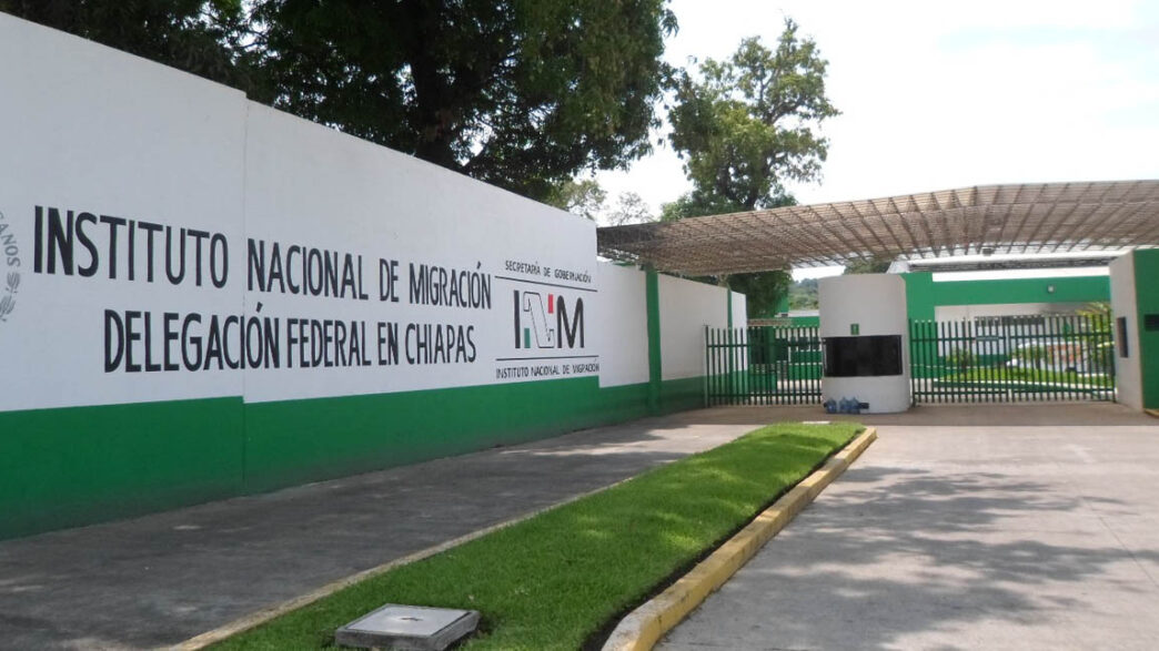 Crisis en Chiapas: Migrantes cubanos incendian la estación Siglo XXI