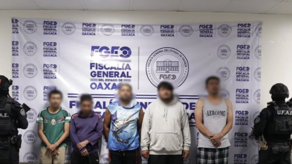 Las autoridades de Oaxaca detienen a un presunto jefe de plaza y varios cómplices involucrados en delitos relacionados.