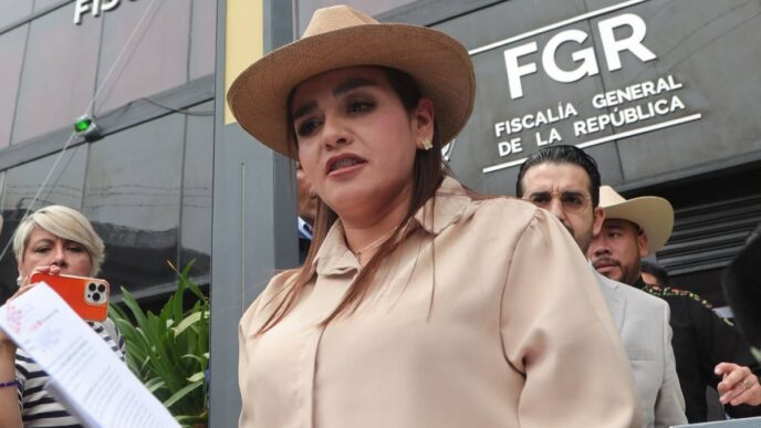 Grecia Quiroz enfrenta posible arresto por obstrucción de la justicia