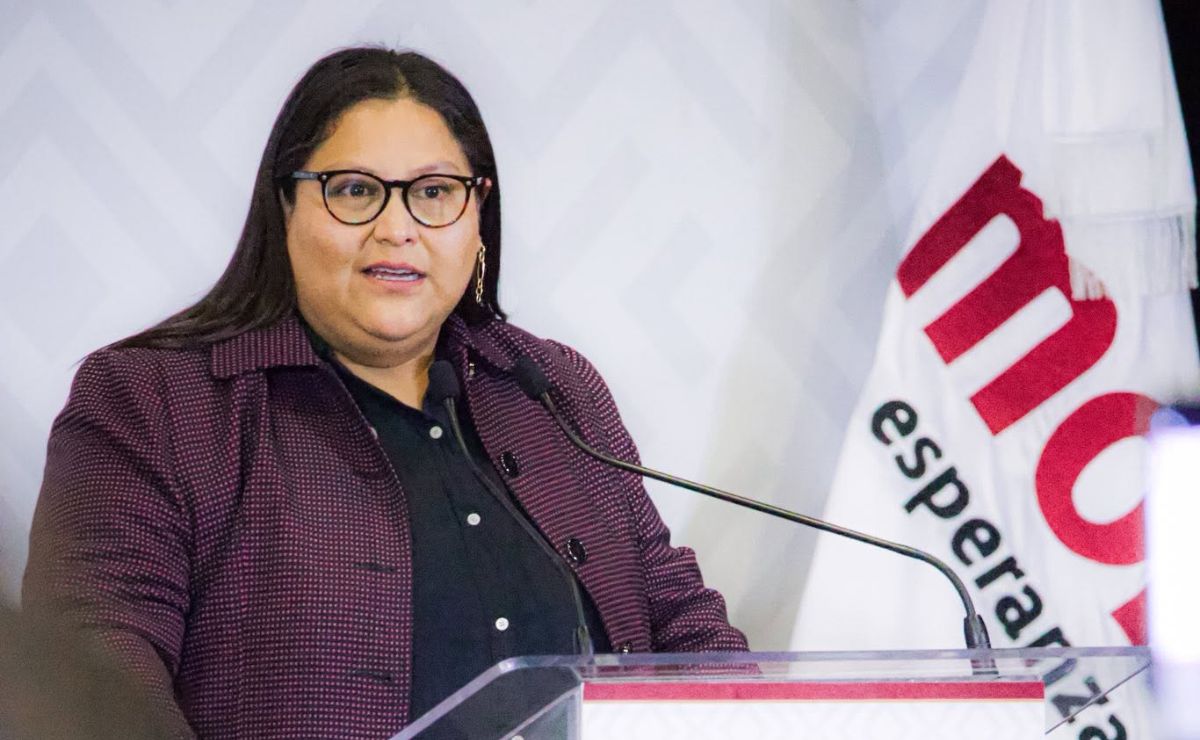 Citlalli Hernández apoya las actividades de Andrea Chávez, desmintiendo acusaciones sobre campaña anticipada de Morena, en un contexto político crítico.